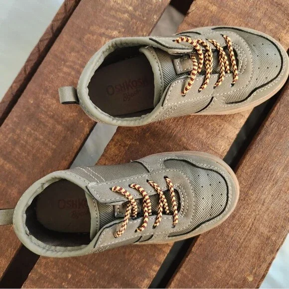 Osh Kosh B'Gosh Green Slip-on Shoes Little Boys 8 - Picture 2 of 8